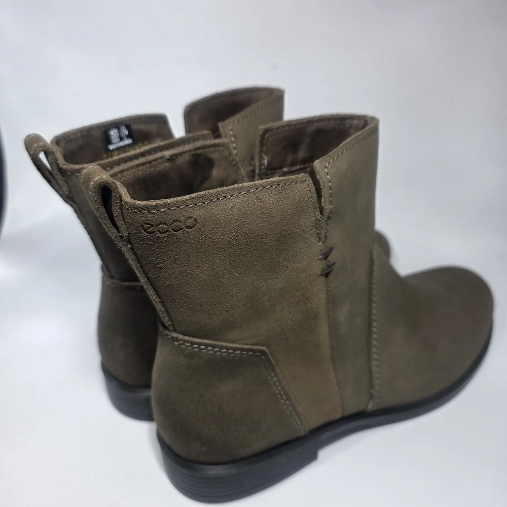 ECCO Women’s Brown Leather Ankle Boots Size 41 (US 10) Side Zip Comfort Booties